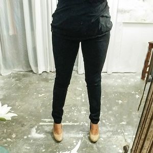 Stretchy Skinny jeans